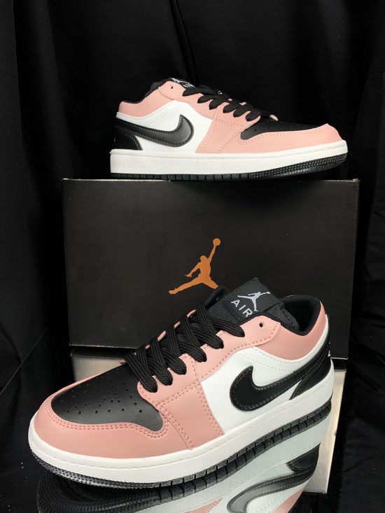 Air Jordan 1 Pink Quartz
