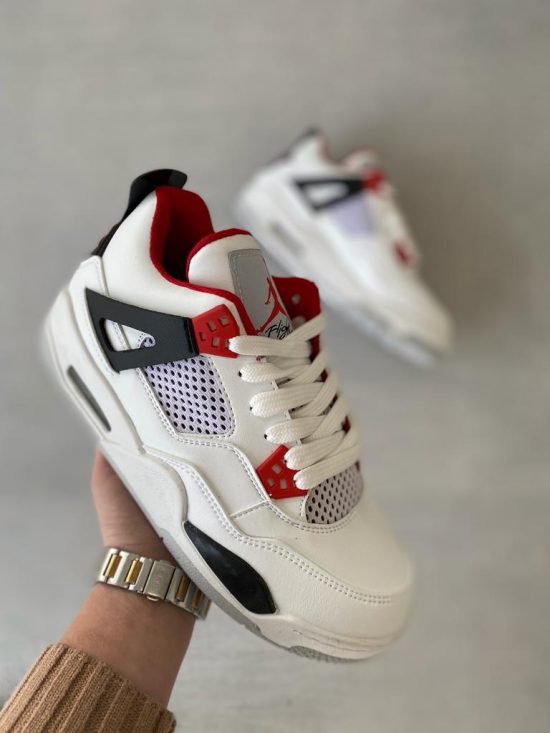 Jordan 4 Blancas y rojas